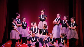 Igrajmo se: Zabranjeno mlađima od 15 strana A