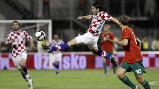 Zagreb, 050909.
Maksimirski stadion, kvalifikacijska utakmica skupine 6 za Svjetsko nogometno prvenstvo u Juznoj Africi 2010.
Hrvatska – Bjelorusija.
Na fotografiji: Danijel Pranjic.
Foto: Dragan Matic / Cropix