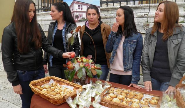 Svjetski dan jabuka na Narodnom trgu