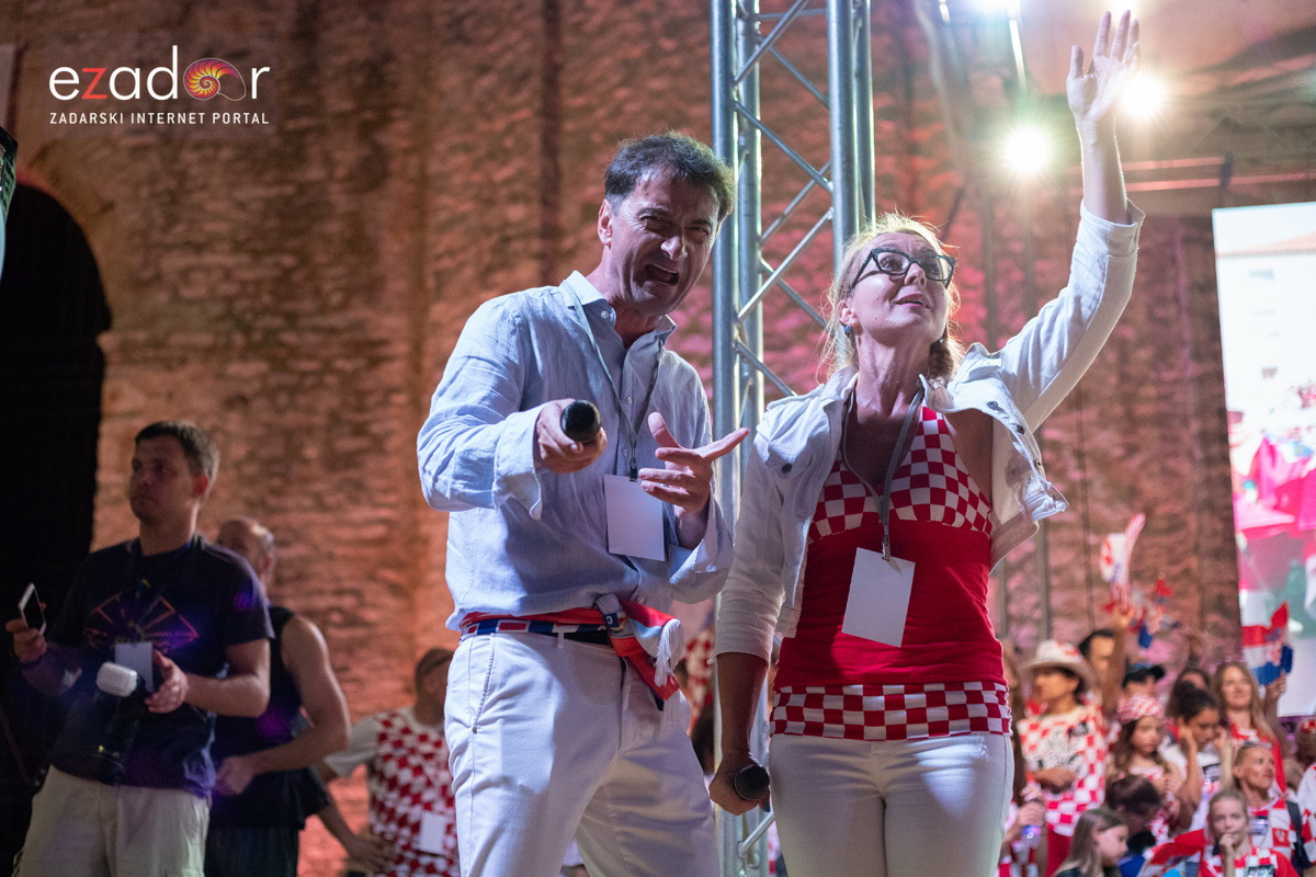 Veličanstven doček četvorice zadarskih Vatrenih Veličanstven doček četvorice zadarskih Vatrenih