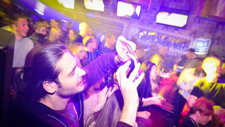 Mjesni Odbor u Maraschino Baru. Foto: Iva Perinčić Mjesni Odbor u Maraschino Baru. Foto: Iva Perinčić