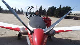 Goran Višnjić posjetio pilote u zrakoplovnoj bazi Zemunik