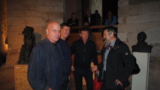 Kiparska izložba “Vjetar iz duše” fra Jokaima Gregova u crkvi Sv. Donata Kiparska izložba “Vjetar iz duše” fra Jokaima Gregova u crkvi Sv. Donata