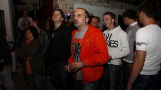 Biograd , 130510.
Otvorenje Porin club-a Carpymore. Grupa Elemental imala je koncertnu promociju albuma Vertigo. Toni Cetinski na koncertu.
Foto: Jure Miskovic / CROPIX