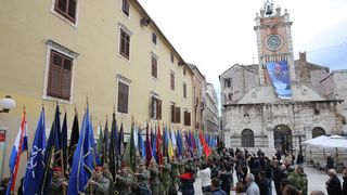 21.01.2014., Zadar – Mimohod postrojbi sudionica operacije akcija Maslenica s ratnim zastavama, uz pratnju orkestra Oruzanih snaga RH. Photo: Filip Brala/PIXSELL 21.01.2014., Zadar – Mimohod postrojbi sudionica operacije akcija Maslenica s ratnim zastavama, uz pratnju orkestra Oruzanih snaga RH. Photo: Filip Brala/PIXSELL