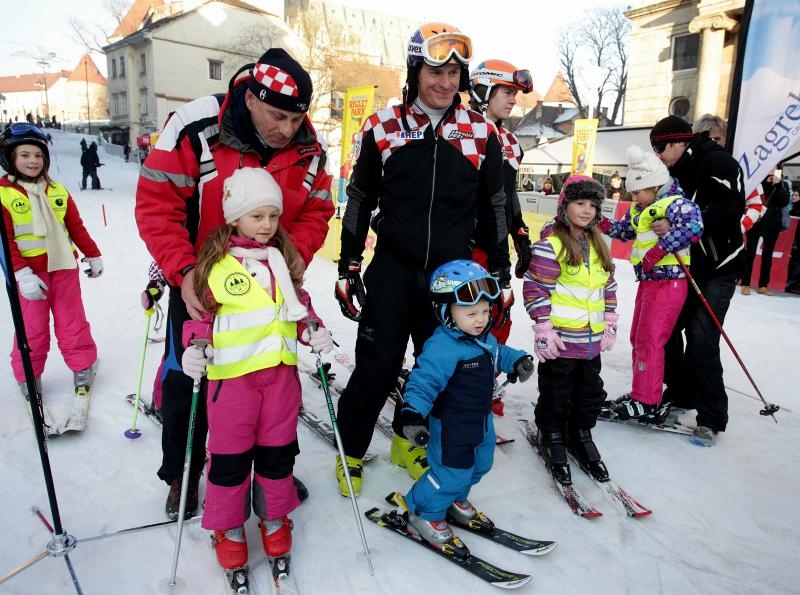 FIS World Snow Day za klince u društvu s Ivicom Kostelićem FIS World Snow Day za klince u društvu s Ivicom Kostelićem