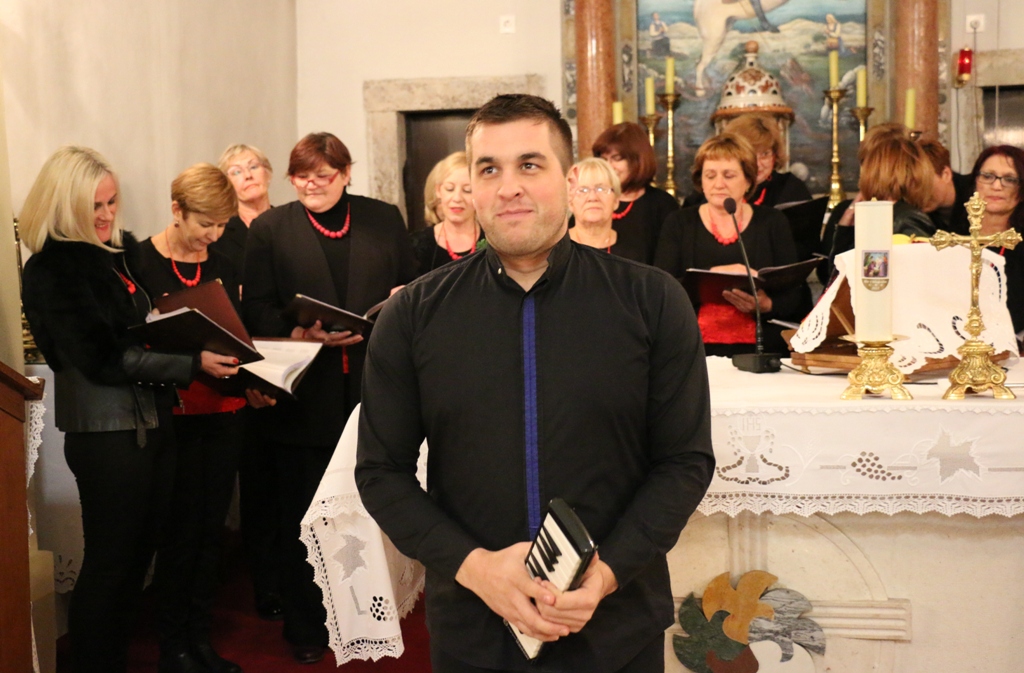 Tradicionalni klapski koncert na Viru