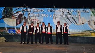 4. po redu večer pisme, folklora i starih običaja “Dođi diko u Kotare ravne – Zemunik 2012.”, foto: Željko Šarić