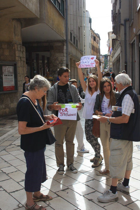 Narodni trg: Humanitarna akcija “Karta života” za malenu Stephanie, foto: Mladen Malik Narodni trg: Humanitarna akcija “Karta života” za malenu Stephanie, foto: Mladen Malik