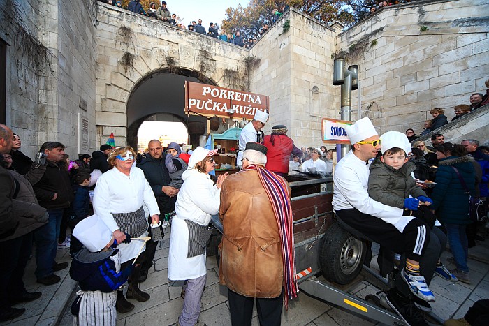 Zadarski karvelav 2013. – Stanarska pučka kuhinja, Foto: Boris Kačan