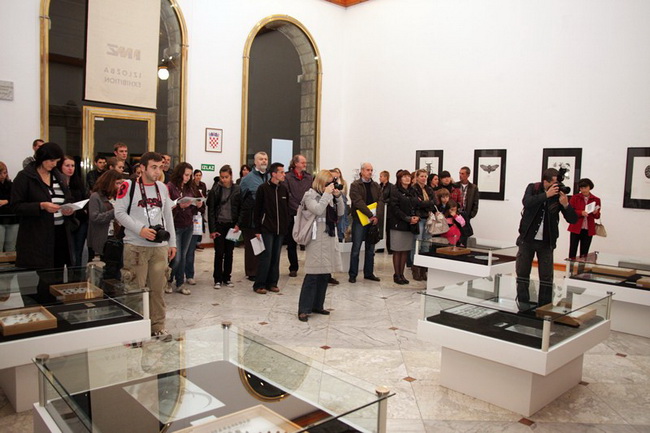 Izlozba A sto ako vam se svidjam? u Gradskoj lozi Izlozba A sto ako vam se svidjam? u Gradskoj lozi