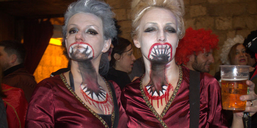 Paški zimski karneval – tanci Paški zimski karneval – tanci