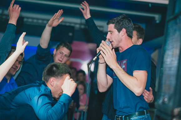 Zadarska večer s Ivicom Sikirićem Ićom u Hitch baru, 8.5.2015. (Foto: Ivan Toman) Zadarska večer s Ivicom Sikirićem Ićom u Hitch baru, 8.5.2015. (Foto: Ivan Toman)