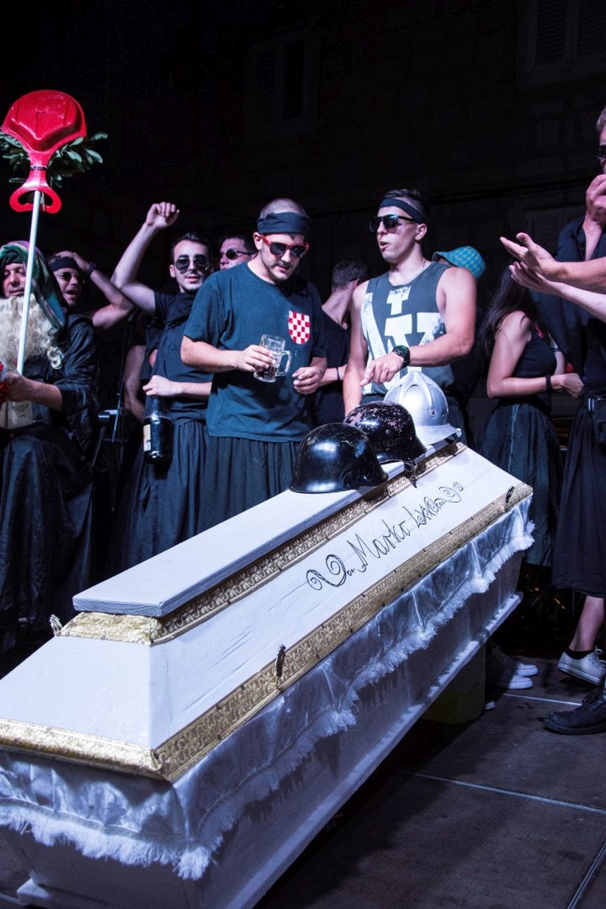 Paški Ljetni karneval 2017