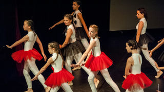 Gesta u HNK Zadar: “Odgojoj 2 (pubertet uzvraća)”