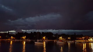 Spektakularan zalazak sunca 22. kolovoza 2016. Foto:Mladen Malik Spektakularan zalazak sunca 22. kolovoza 2016. Foto:Mladen Malik