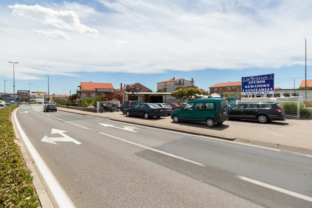 Vrhunska ponuda sanitarija i keramičkih pločica po nevjerojatnim cijenama u novootvorenoj trgovini “Latrina”