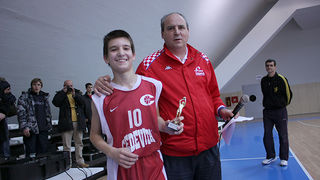 Podjela medalja na Božićnom košarkaškom turniru