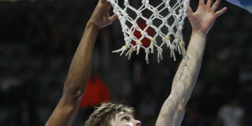 Zadar, 070409.
Dvorana Kresimira Cosica na Visnjiku. Kosarkaska utakmica prvenstva Hrvatske izmedju Zadra i Cibone.
Na slici: Igrac Zadra Vladimir Boisa.
Foto: Jure Miskovic / CROPIX Zadar, 070409.
Dvorana Kresimira Cosica na Visnjiku. Kosarkaska utakmica prvenstva Hrvatske izmedju Zadra i Cibone.
Na slici: Igrac Zadra Vladimir Boisa.
Foto: Jure Miskovic / CROPIX