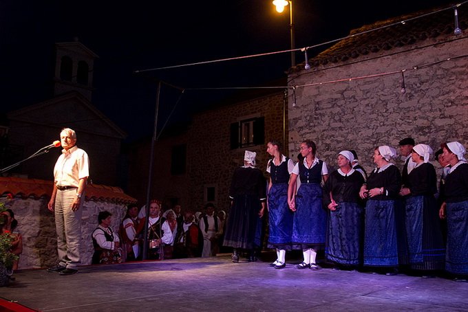 Smotra folklora u Bibinjama