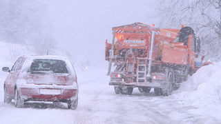 Snijeg zabijelio Plitvice (Foto: M. Pusic, CROPIX)