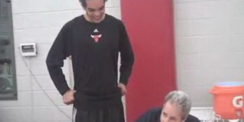 Noah i Morrissey, Screenshot: Noah i Morrissey, Screenshot: