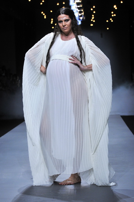 Zagreb, 061009.
West Gate.
Revija modne kuce Hippy Garden, u sklopu Cro a Portera.
Foto: Boris Kovacev / CROPIX