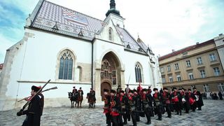 Zagreb: !8. listopada – Međunarodni dan kravate Zagreb: !8. listopada – Međunarodni dan kravate