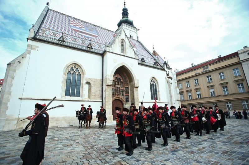 Zagreb: !8. listopada – Međunarodni dan kravate Zagreb: !8. listopada – Međunarodni dan kravate