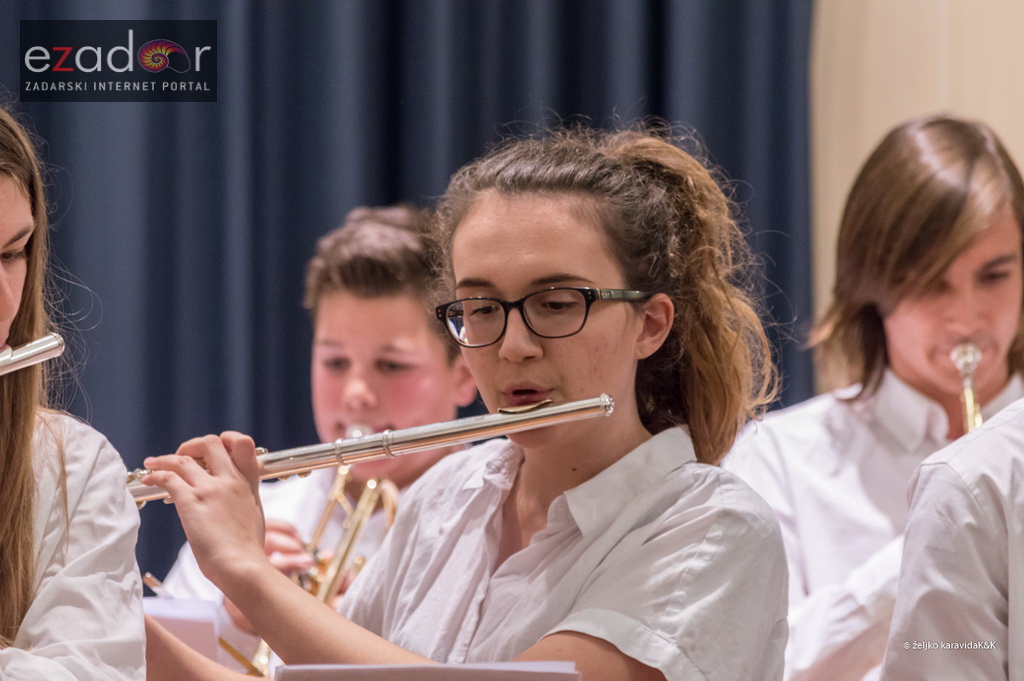Božićni koncert mladih ansambala Glazbene škole Blagoje Bersa