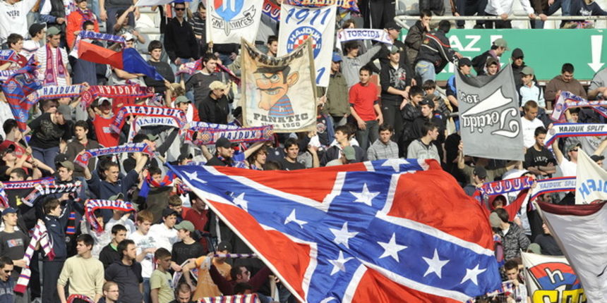 Split, 270310.
Stadion Poljud.
Nogometna utakmica 22.kolo T-com, 1.HNL izmedju NK Hajduk – NK Varteks.
Na fotografiji: Torcida.
Foto: Josko Ponos / CROPIX Split, 270310.
Stadion Poljud.
Nogometna utakmica 22.kolo T-com, 1.HNL izmedju NK Hajduk – NK Varteks.
Na fotografiji: Torcida.
Foto: Josko Ponos / CROPIX