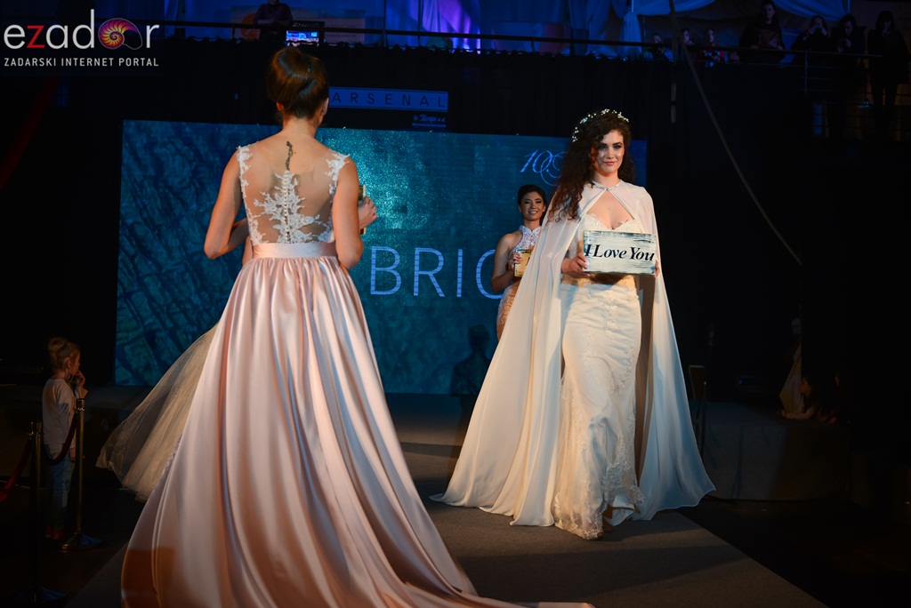 10. Festival vjenčanja: Modna revija vjenčanica i revija cvijeća 10. Festival vjenčanja: Modna revija vjenčanica i revija cvijeća