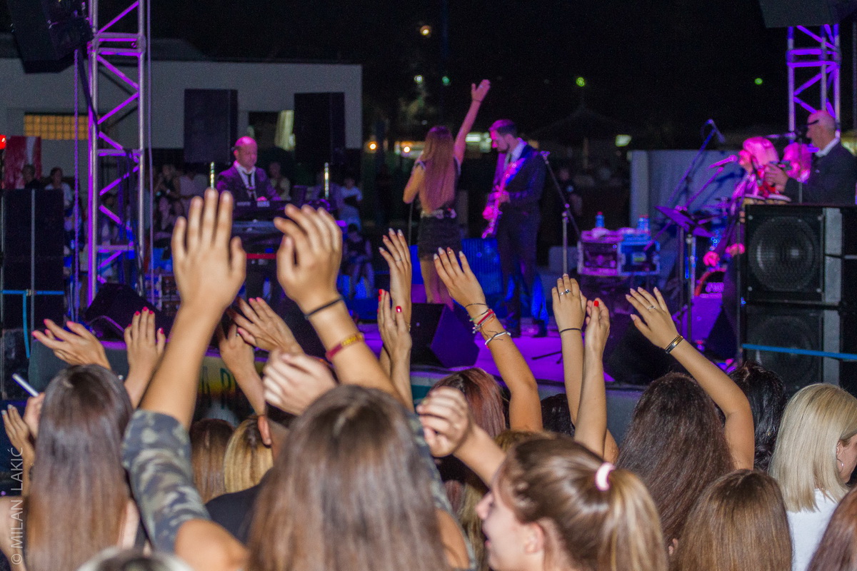 Severina oduševila nastupom na bazenu Ilirije u Biogradu