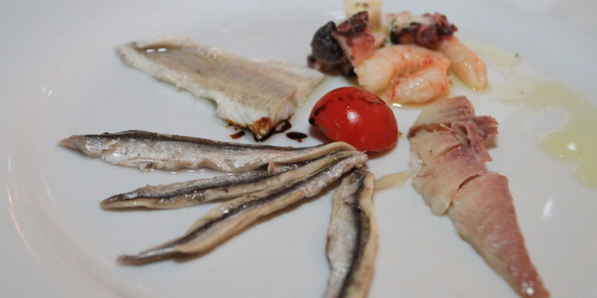 Blagdanski pjat u restoranu “Kornat” Blagdanski pjat u restoranu “Kornat”