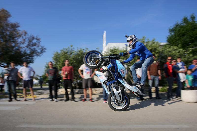 Vitrenjak: Moto vratolomije Nina Šarina Paky-ja, Foto: Filip Brala/PIXSELL Vitrenjak: Moto vratolomije Nina Šarina Paky-ja, Foto: Filip Brala/PIXSELL