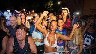 Dan Općine Vir proslavljen uz spektakularni koncert Prljavog Kazališta i vatromet Dan Općine Vir proslavljen uz spektakularni koncert Prljavog Kazališta i vatromet