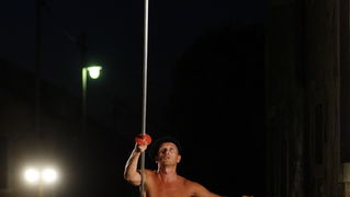 Zadar, 140811.
Na Bokanjcu se veceras odrzala 6. Alka. 35 alkara praceni limenom glazbom i pristranim navijacima pokazala su svoje umijece. KUD-a Bleke i konji organizirali su ovu manifestaciju. Alka se odrzala na bokanjackoj Kuntradi.
Foto: Jure Miskovic Zadar, 140811.
Na Bokanjcu se veceras odrzala 6. Alka. 35 alkara praceni limenom glazbom i pristranim navijacima pokazala su svoje umijece. KUD-a Bleke i konji organizirali su ovu manifestaciju. Alka se odrzala na bokanjackoj Kuntradi.
Foto: Jure Miskovic