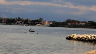 Nedjeljni đir ninskom plažom Ždrijac Nedjeljni đir ninskom plažom Ždrijac