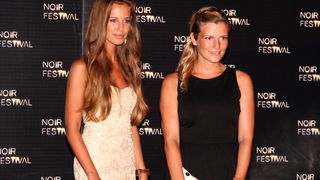 Zadar, 200811.
U Maraschino baru zapoceo je Nior festival. Festival je otvoren hrvatskom premijerom kratkometraznog filma ‘Mind Games’ redatelja Gavina Bonda. U filmu glume hrvatski top model Helena Sopar i Brian Geraghty (poznat po ulozi u Oscarom nagra Zadar, 200811.
U Maraschino baru zapoceo je Nior festival. Festival je otvoren hrvatskom premijerom kratkometraznog filma ‘Mind Games’ redatelja Gavina Bonda. U filmu glume hrvatski top model Helena Sopar i Brian Geraghty (poznat po ulozi u Oscarom nagra