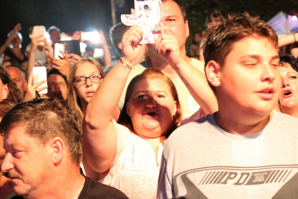 Prvi koncert popularnog slavonskog benda Vigor na otoku Viru