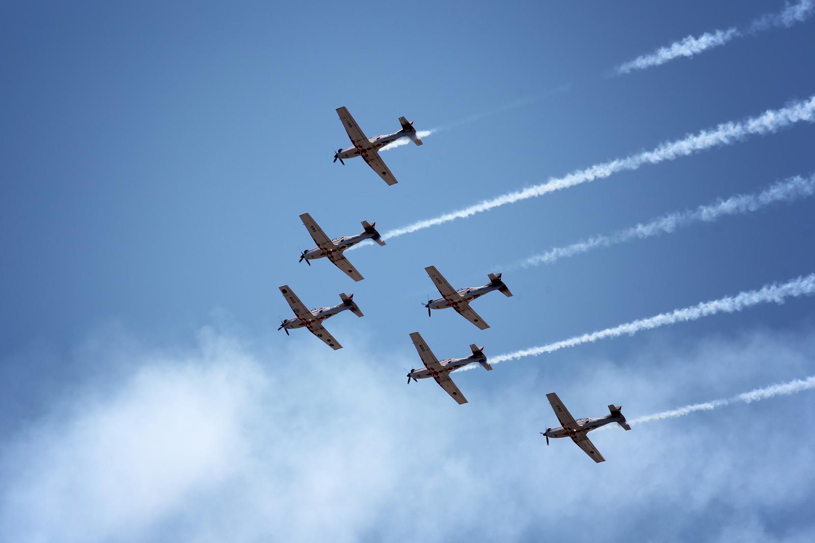 Krila Oluje slave 18. rođendan preletom preko 18 gradova na obali Krila Oluje slave 18. rođendan preletom preko 18 gradova na obali