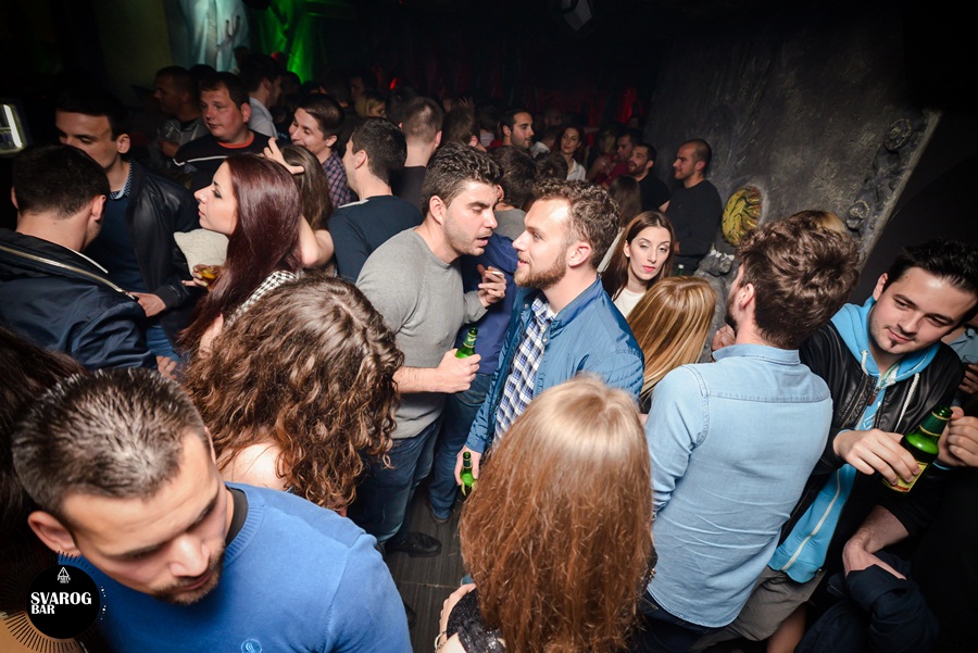 Subotnji party u Svarog baru