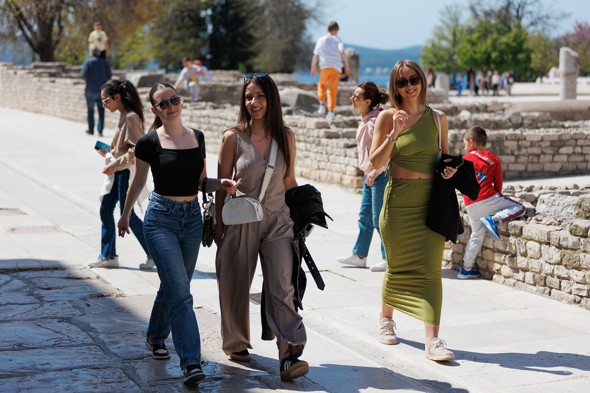 Đir po gradu, subotnja špica, 12. travnja 2025. Đir po gradu, subotnja špica, 12. travnja 2025.