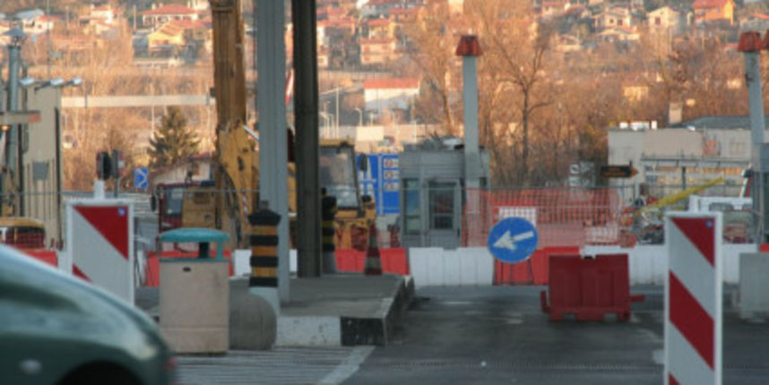 Uklanjanje graničnih prijelaza u Sloveniji/Foto: 24ur.com Uklanjanje graničnih prijelaza u Sloveniji/Foto: 24ur.com