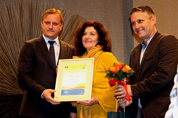 Kneževa palača: Svečana dodjela priznanja “Nasmiješeno sunce” za 2017. godinu Kneževa palača: Svečana dodjela priznanja “Nasmiješeno sunce” za 2017. godinu