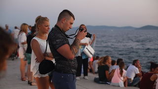 Večernji đir po zadarskoj rivi. Foto: Leo Banić