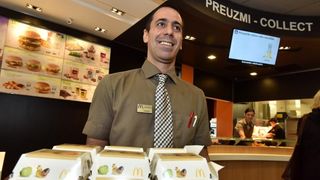 U zgradi nekadasnjeg zeljznickog kolodvora jutros je otvoren prvi Mc Donalds u Zadru Photo: Dino Stanin/PIXSELL