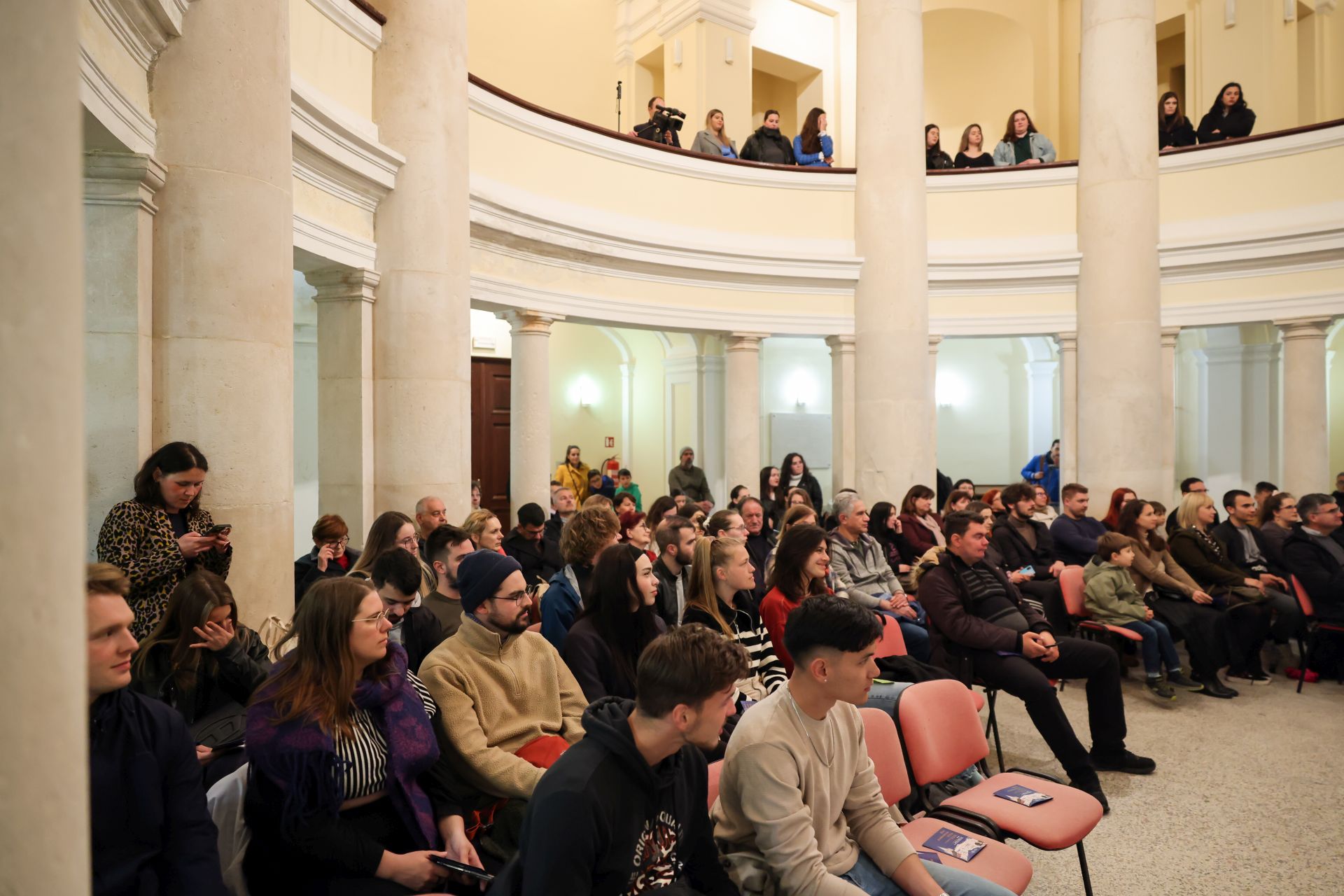 Koncert “Sveučilište gradu Zadru na dar” @ Sveučilišna kapela sv. Dimitrija Koncert “Sveučilište gradu Zadru na dar” @ Sveučilišna kapela sv. Dimitrija