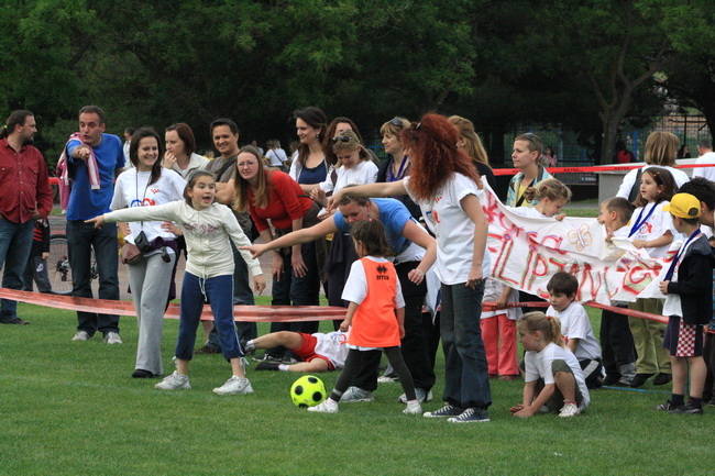 9. Olimpijski festival djecjih vrtica Zadarske zupanije: Nogometni turnir djevojcica i djecaka