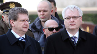 Image 1040187 (auto)